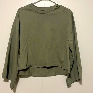 Cropped hunter green sweater